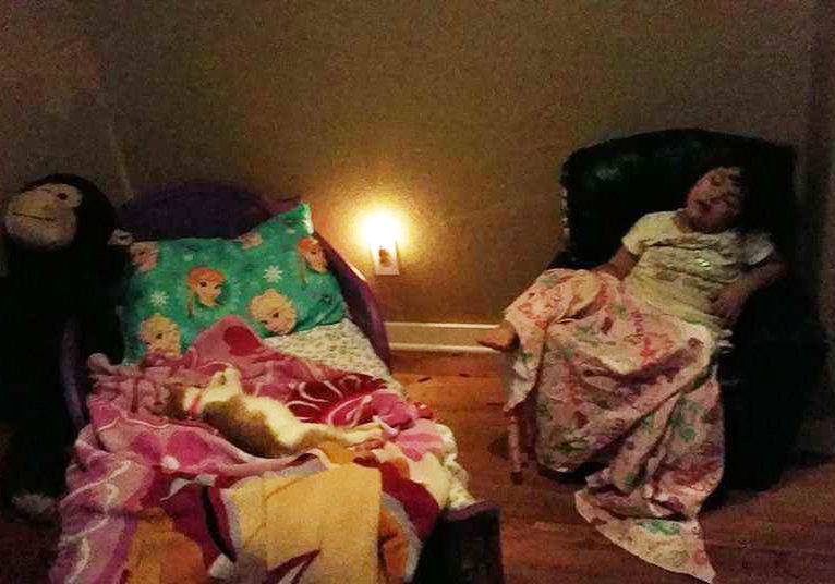 Cat selfies: Serinty and Kitty always had to be together while sleeping
